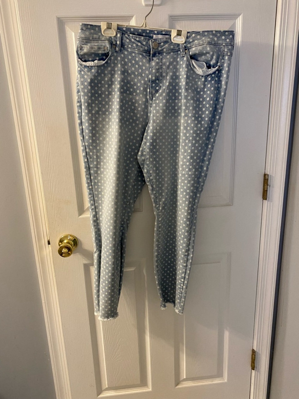 LC Lauren Conrad Light Blue Polka Dot Skinny Jeans
